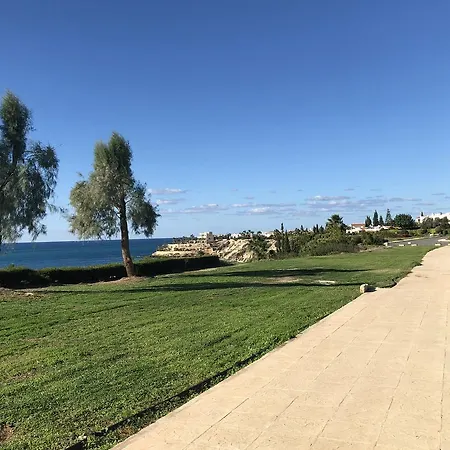 Porto Villa *