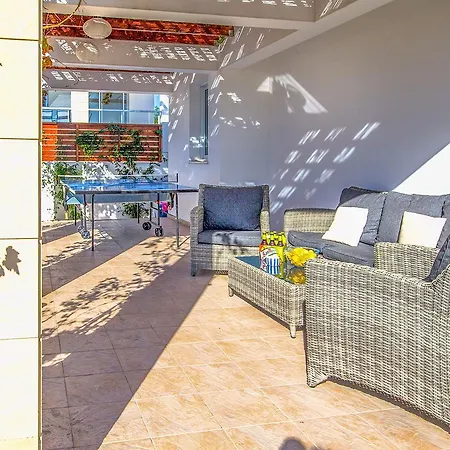 Villa Porto Coral Bay